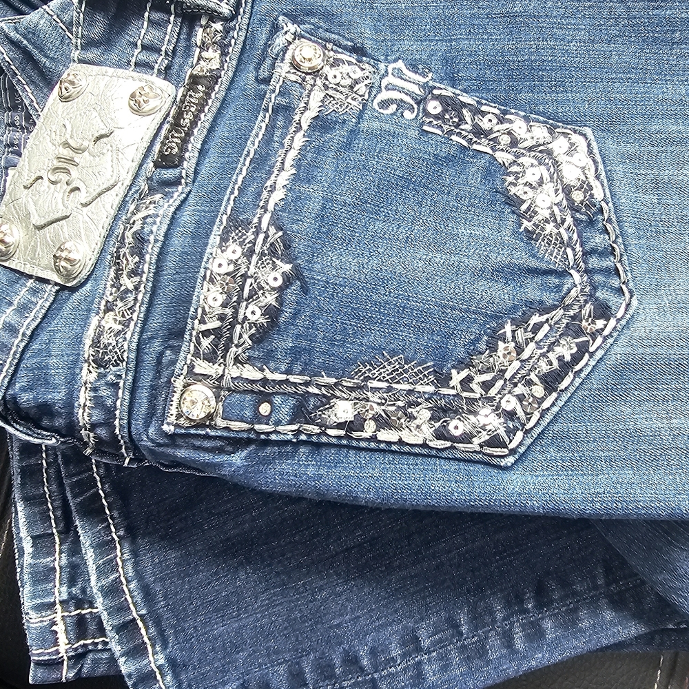 Miss Me Mid Rise Easy Skinny Jeans Sz 28